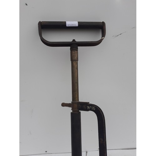 432 - AN OLD BRASS  STIRRUP PUMP