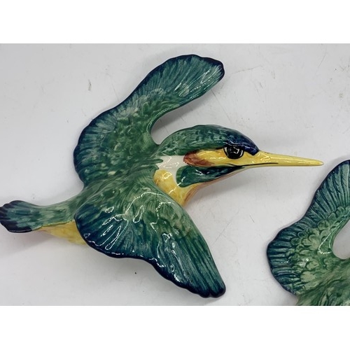 595 - 2 WALL MOUNT KINGFISHERS BY BESWICK ( 8