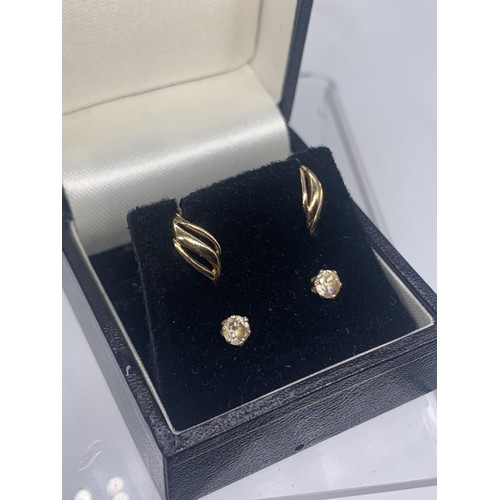 611 - 2 PAIR 9ct GOLD EARRINGS