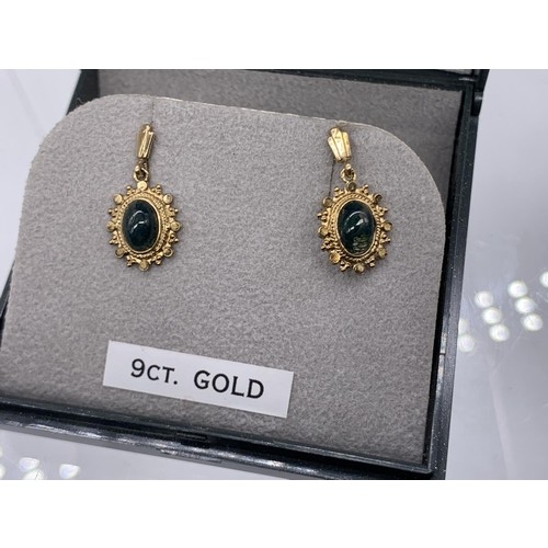 615 - A PAIR OF 9ct GOLD SAPPHIRE EARRINGS