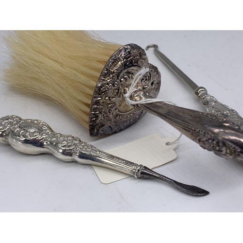 616 - SILVER HANDLED BRUSH ANS 2X SILVER HANDLED MANICURE ITEMS