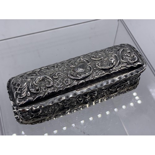 635 - SILVER EMBOSSED TRINKET BOX BIRMINGHAM 1899 45gms