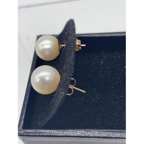 638 - 9ct GOLD PEARL EARRINGS