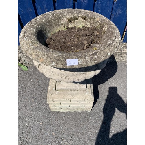 771 - A GARDEN URN ON STAND 24in Tall