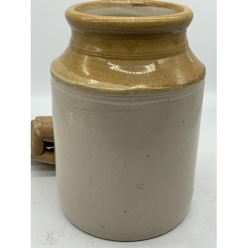 788 - A STONEWARE JAR