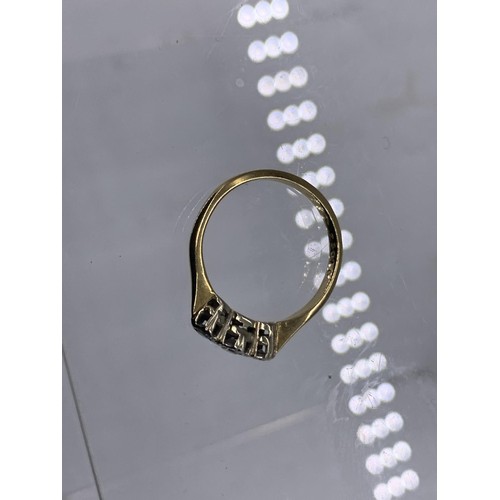 661 - 18K GOLD AND PLATINUM 3 STONE DIAMOND RING 2.3gms SIZE K/L