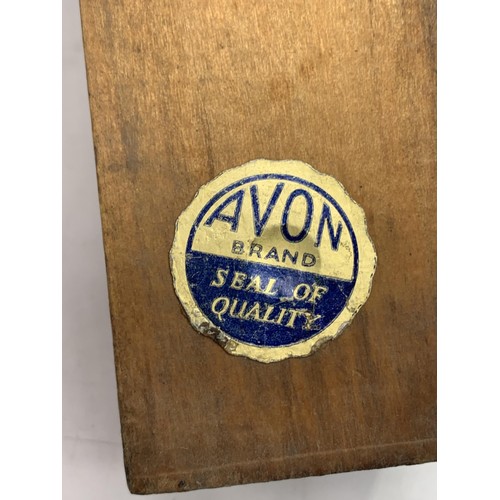 726 - A MOUSEMAN STYLE DOORSTOP BY AVON (WITH ORIGINAL STICKER)