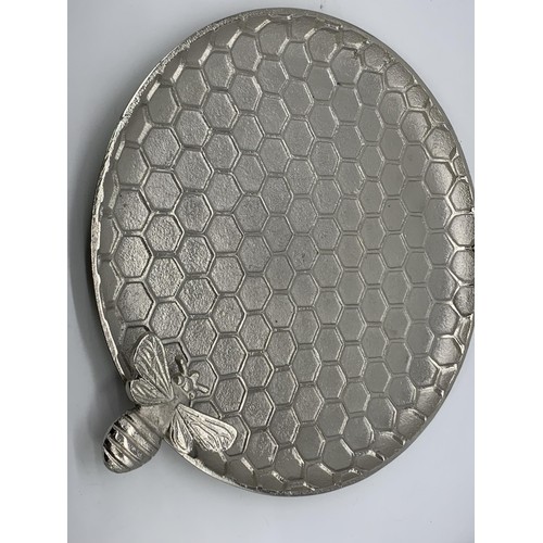 716 - A BEEHIVE SILVER FINISH SERVING TRAY 16