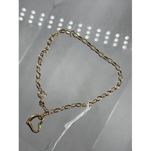 678A - 18CM LENGTH BELCHER CHAIN LINK WITH HEART ATTACHED IN 9ct YELLOW GOLD CHILDS BRACELET WEIGHS 1.2G