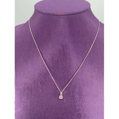 631A - SILVER SOLITAIRE PENDANT ON SILVER CHAIN