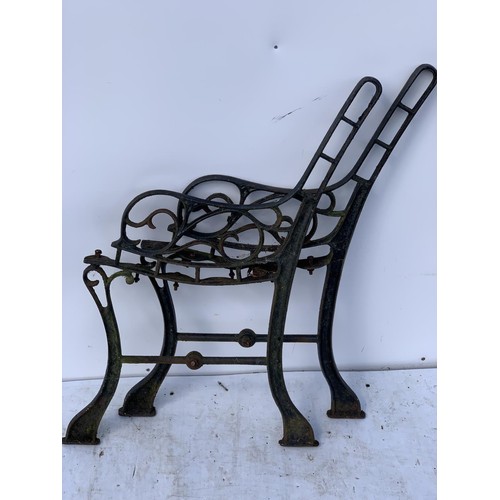 670A - CAST GARDEN BENCH ENDS