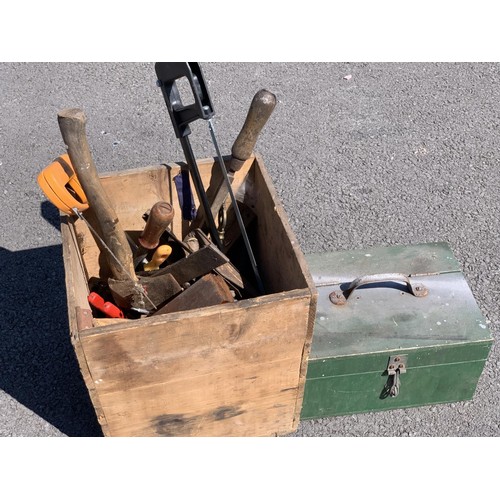 6 - QTY OF WOOD WORKING TOOLS IN OLD PINE BUTTER BOX