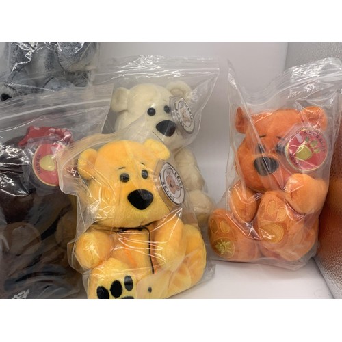 161 - 8 NEW TEDDY BEARS