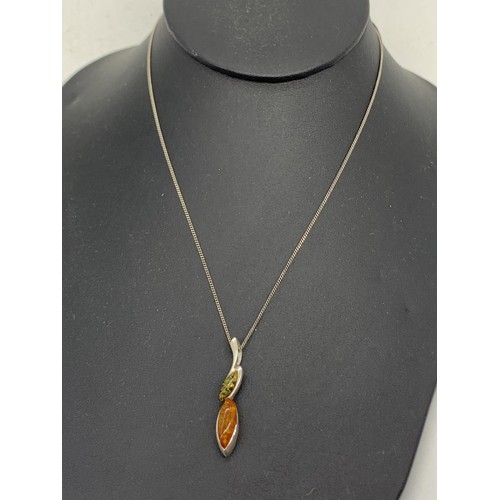 238 - SILVER 2 TONE AMBER PENDANT ON SILVER CHAIN