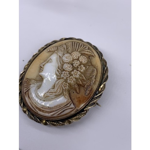 244 - AN ANTIQUE VICTORIAN CAMEO WITH YELLOW METAL MOUNT