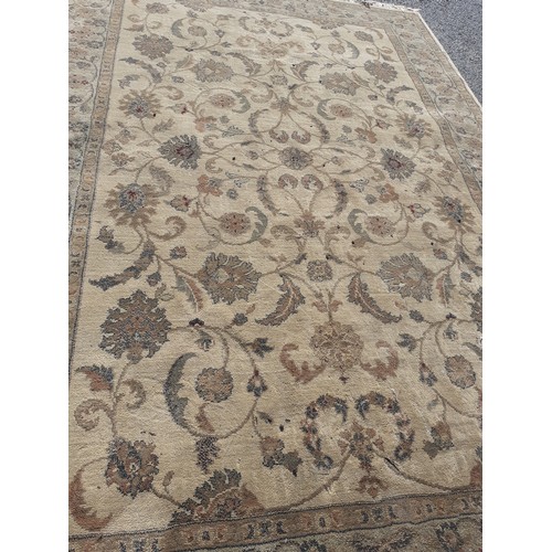 75 - A LARGE WOOLEN RUG 91X62