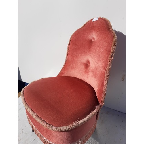 8 - A PINK BEDROOM CHAIR