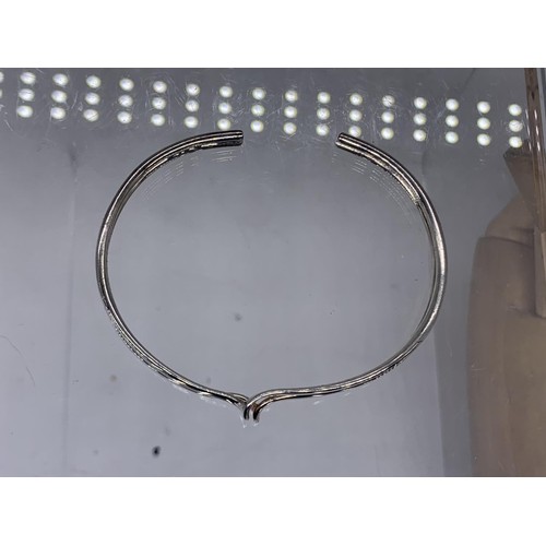 261 - SILVER TWIN BANGLE