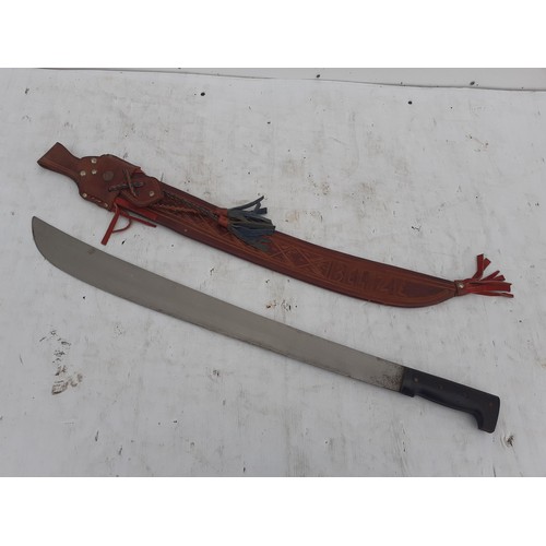 190 - VERY LARGE MACHETE IN LEATHER SLEEVE