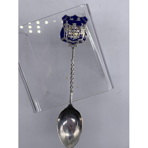 433 - A SILVER PORTRUSH COLLECTORS SPOON 15.3grms