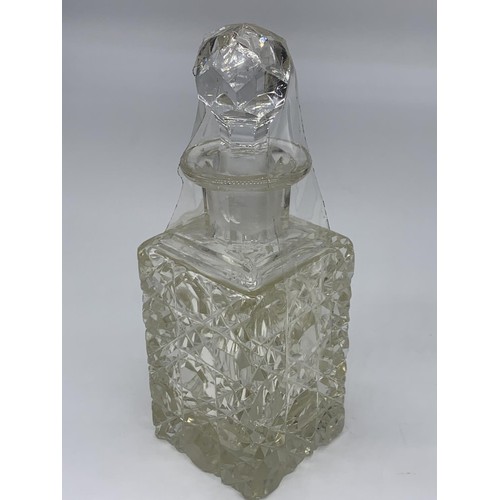 435 - 2 GLASS PURFUME BOTTLES 1 OF WHICH IS HIGH QUALITY ANNTIQUE CUT GLASS