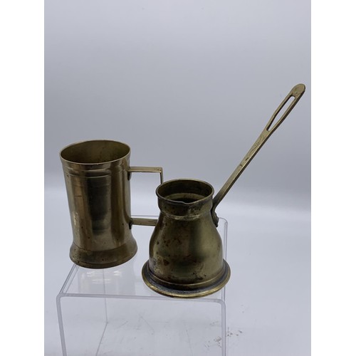 465 - ANTIQUE BRASS TANKARD & MEASURE