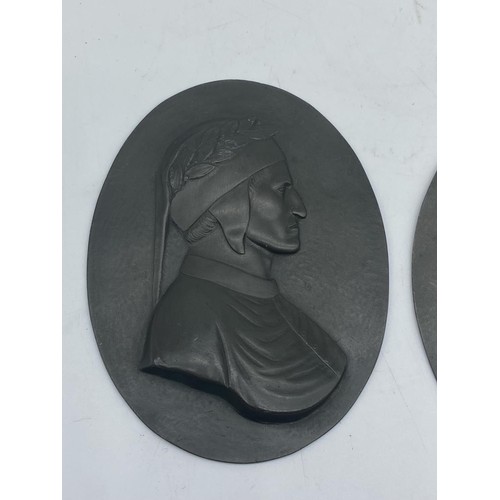 497 - A PAIR OF SPELTER PLAQUES 5X4