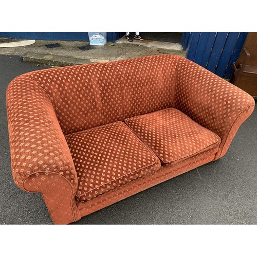 540 - LARGE 2 SEATER STUFFOVER