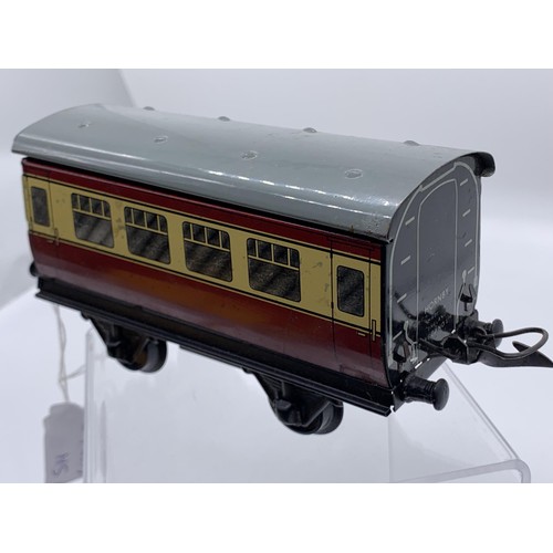 661 - VINTAGE O GUAGE HORNBY TRAINS NO 51 COACH 3rd CLASS IN EXCELLENT CONDITION