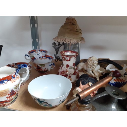 511 - A MIXED TABLE LOT OF HIGHLY COLLECTABLE ITEMS TO INCLUDE ****