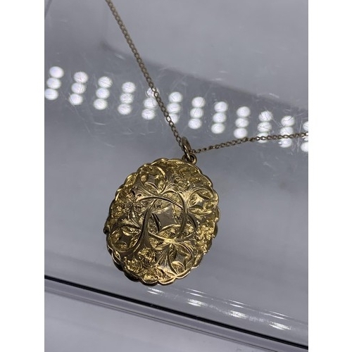 707 - BEAUTIFULLY ORNATE LOCKET ON 9CT CHAIN 8 GRAMS