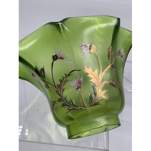 714 - VICT HANDPAINTED GREEN GLASS PEG LAMP SHADE