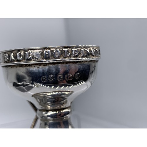 716 - A BIRMINGHAMSILVER  1932 DUNLOP GOLF BALL HOLE IN 1 CUP ( 23grms)