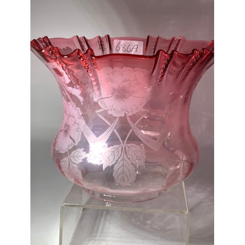 686A - ETCHED VICT RUBY SHADE