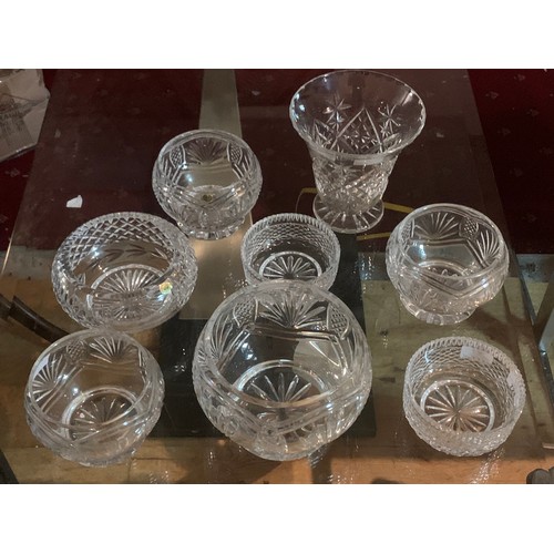 150a - Collection of larger sized Tyrone crystal & other crystal fruit bowls/vases