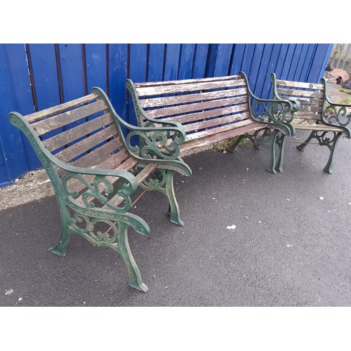 882 - A CAST ENDS GARDEN FURNITURE OF BENCH AND 2 CHAIRS (NEEDS NEW TIMBERS)