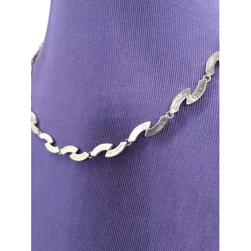 667A - A 9ct GOLD FANCY LINK CHAIN FULLY HALLMARKED 12.8grms