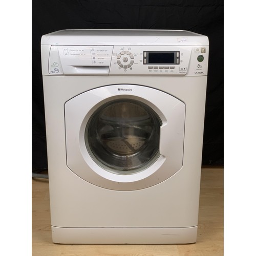 141 - A HOTPOINT WASHING MACHINE IN PWO
