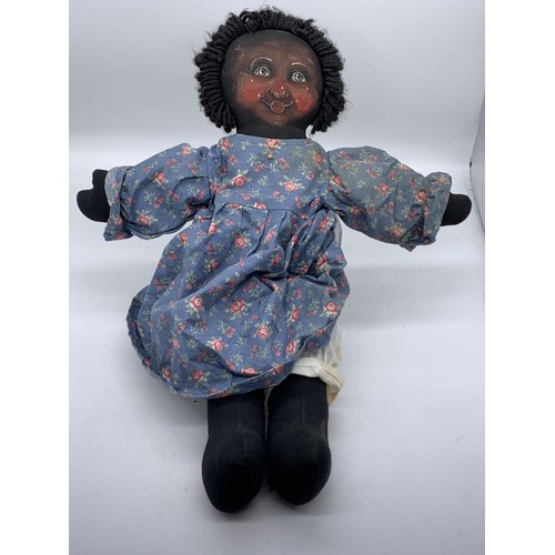 85 - A TAYLOR LIMITED EDITION 89 /203 DOLL