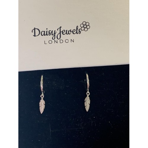 174 - A PAIR OF SILVER EARRINGS