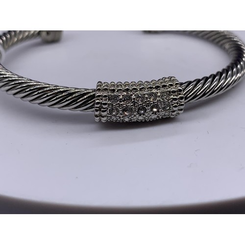 188 - DIAMONTE SET CUFF BANGLE