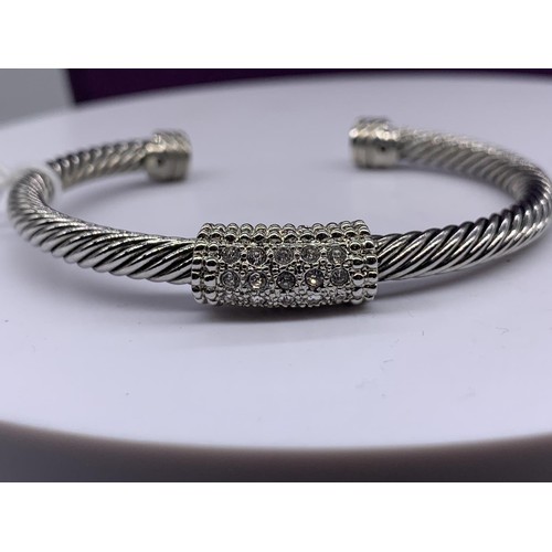 188 - DIAMONTE SET CUFF BANGLE