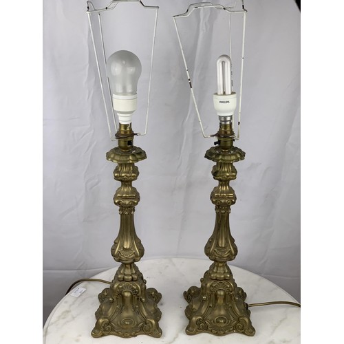 218 - A MATCHING PAIR OF ORNATE HEAVY BRASS LAMP BASES 18