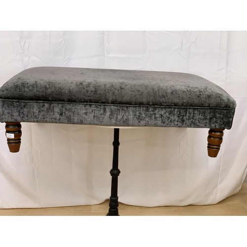 278 - A CRUSHED VELVET FOOTSTOOL 40X25X13