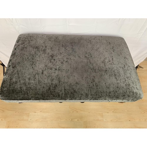 278 - A CRUSHED VELVET FOOTSTOOL 40X25X13