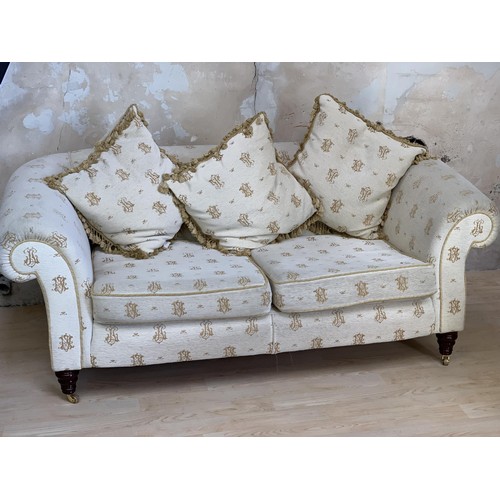 260 - NEAT SIZED MODERN PATTERNED CREAM STUFFOVER SOFA