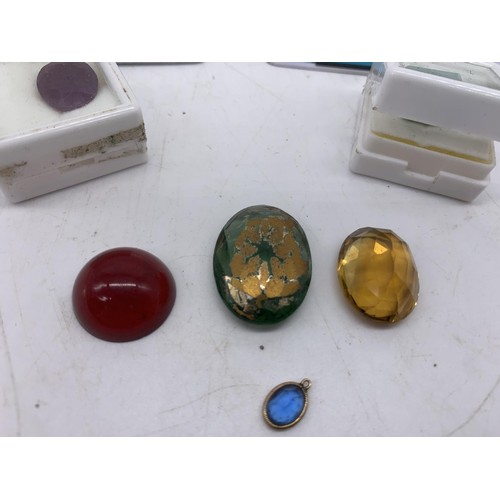 439 - COLLECTION OF GEM STONES WITH A CERTIFICATE