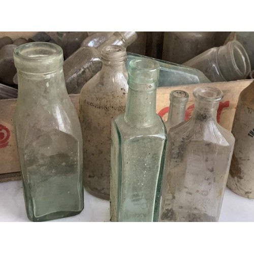 17 - A LARGE BOX OF MIXED COLLECTABLE ANTIQUES BOTTLES