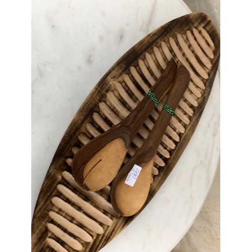 93 - AN AFRICAN WOODEN SALAD SERVER TRAY & SERVERS