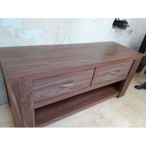 150 - A WALNUT ENTERTAINMENT UNIT